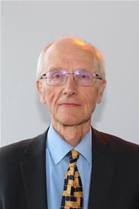 Profile image for Councillor Tony Vickers